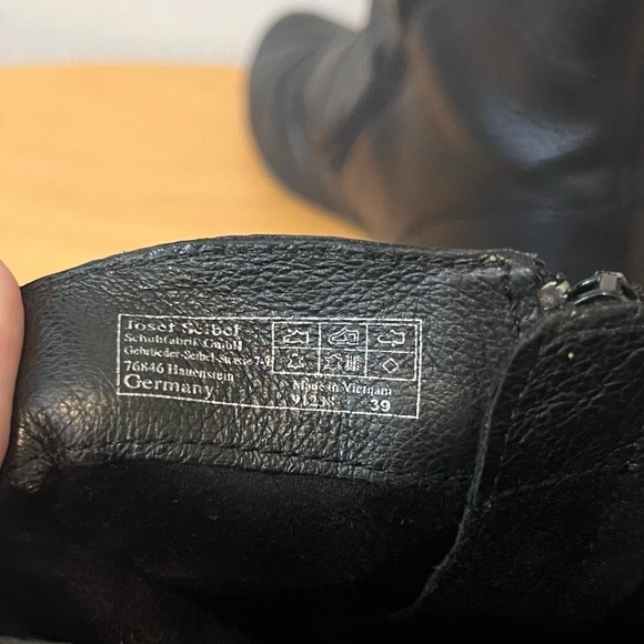 Josef Seibel Black Ankle Boots Size EU 39 - Picture 5 of 13